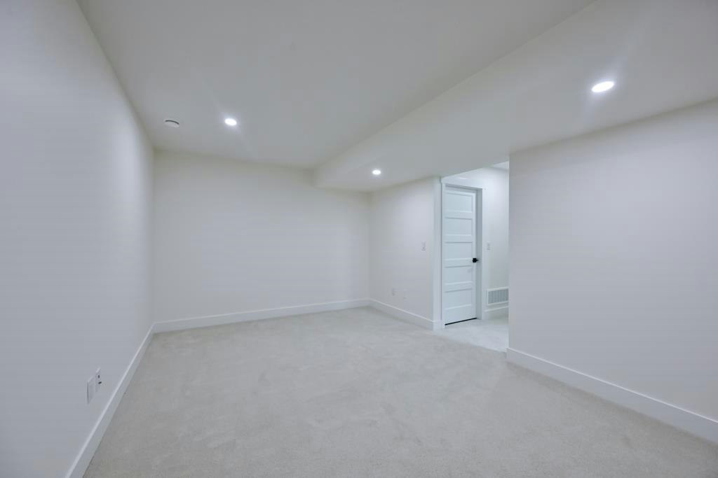 10112 Elderberry Crescent, Surrey, BC, V4N 6X8 - 28