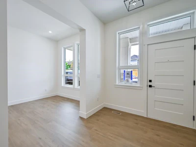 10112 Elderberry Crescent - 5