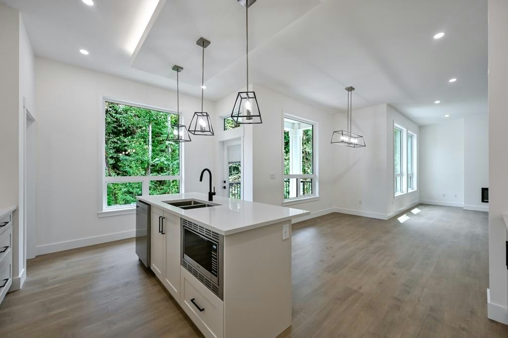 10112 Elderberry Crescent, Surrey, BC, V4N 6X8 - 13