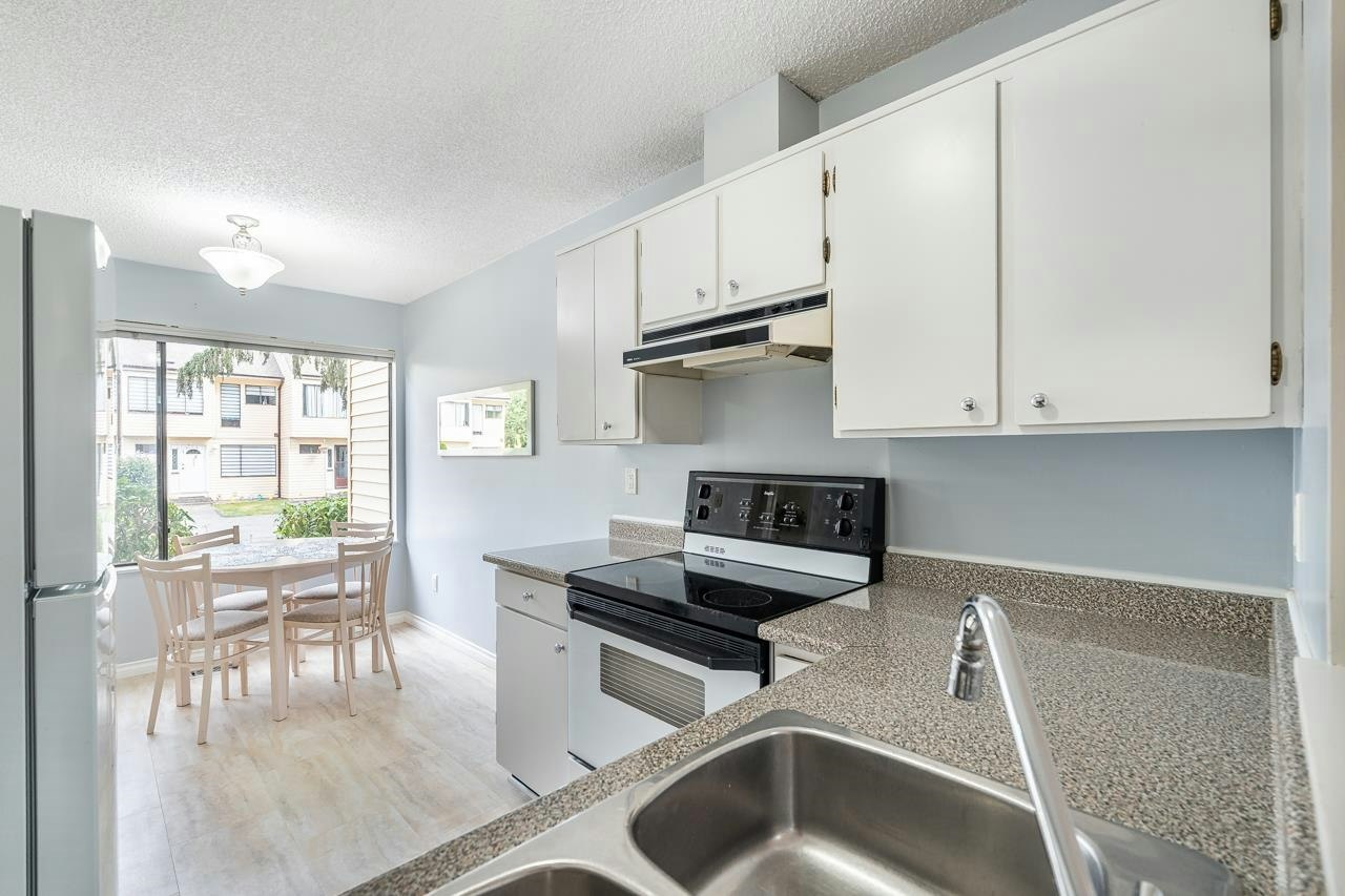 25-9346 128 Street, Surrey, BC, V3V 6A4 - 11