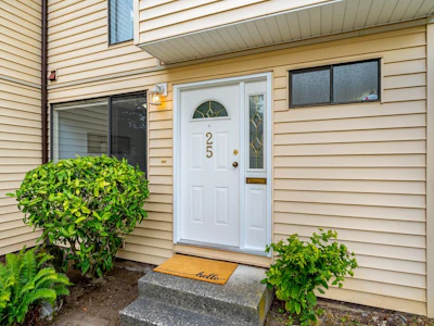 25-9346 128 Street - 2