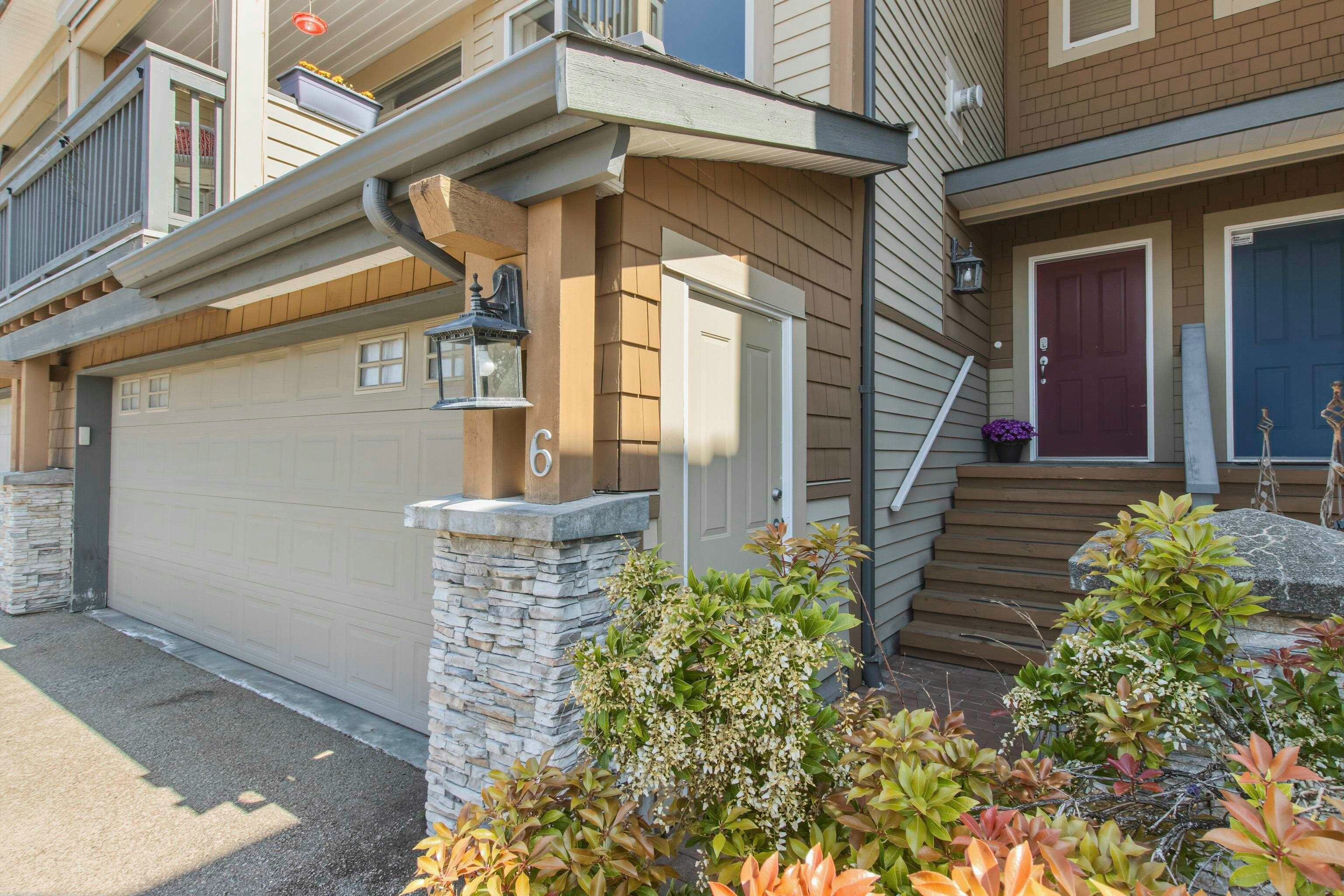 6-1024 Glacier View Drive - 2