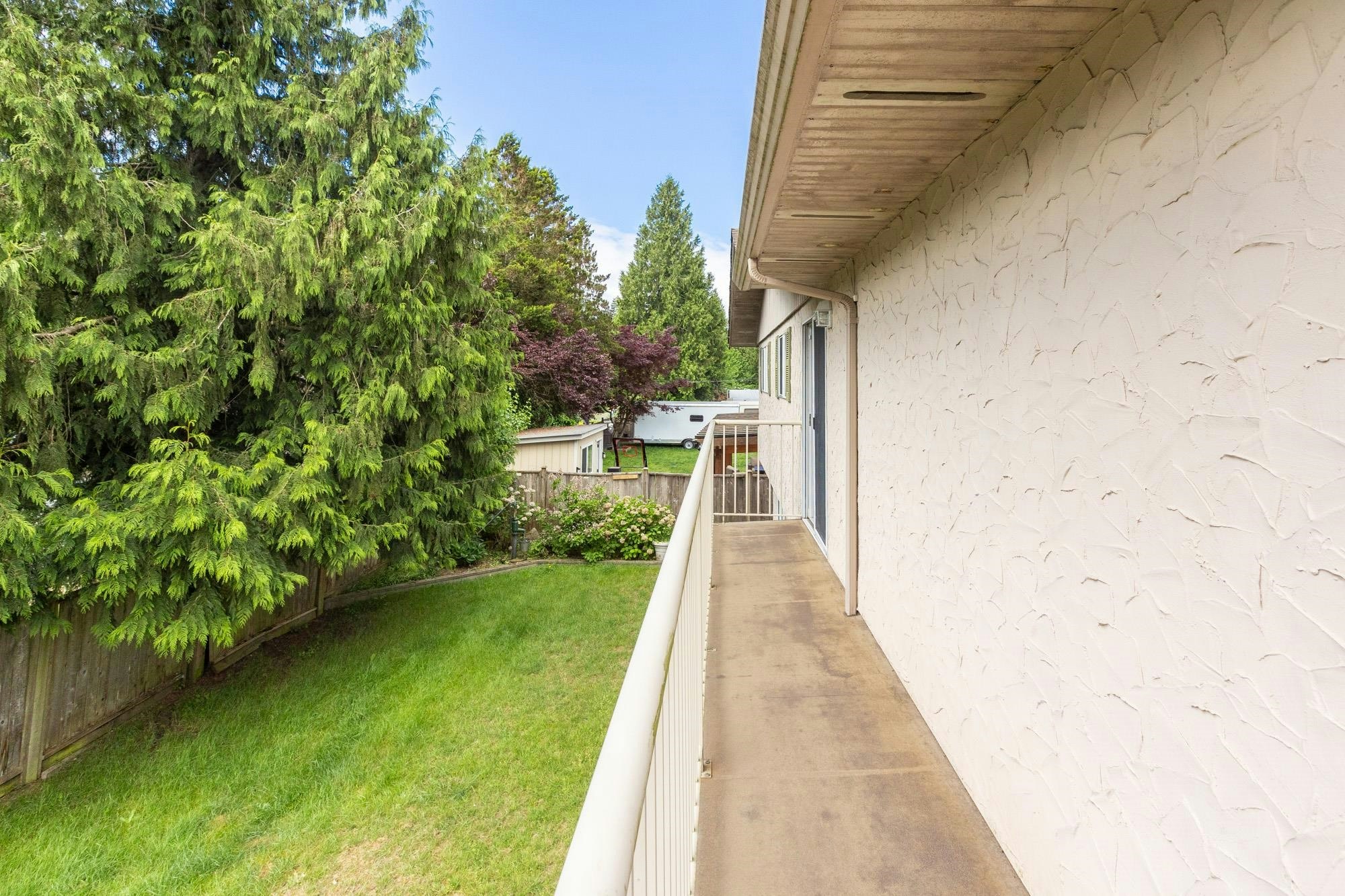 20554 43a Avenue, Langley, BC, V3A 3C8 - 24