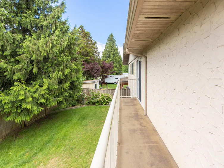 20554 43a Avenue, Langley, BC, V3A 3C8 - 24