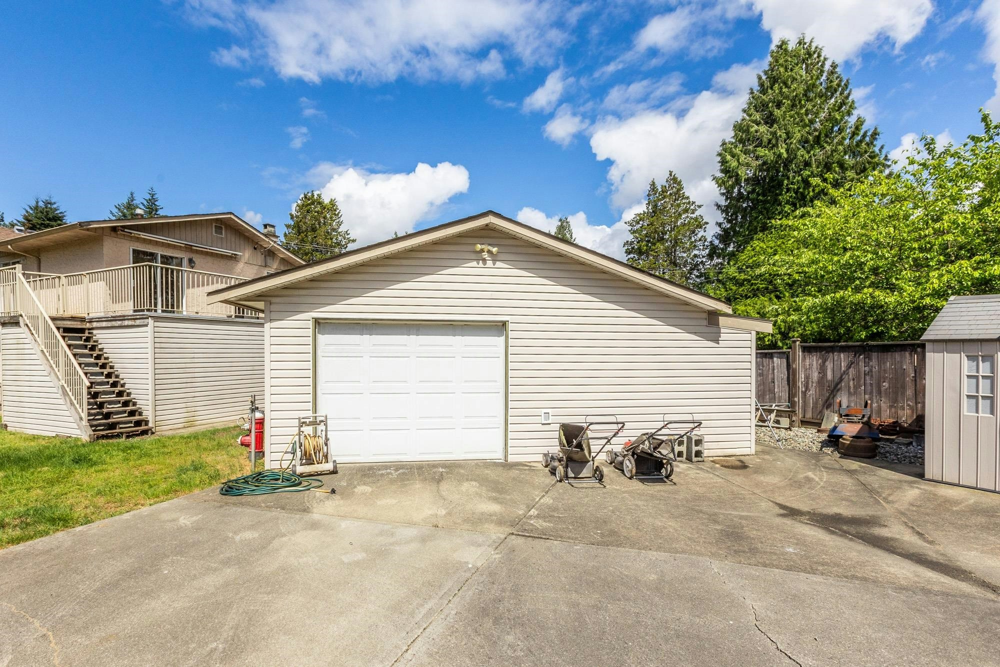 20554 43a Avenue, Langley, BC, V3A 3C8 - 36