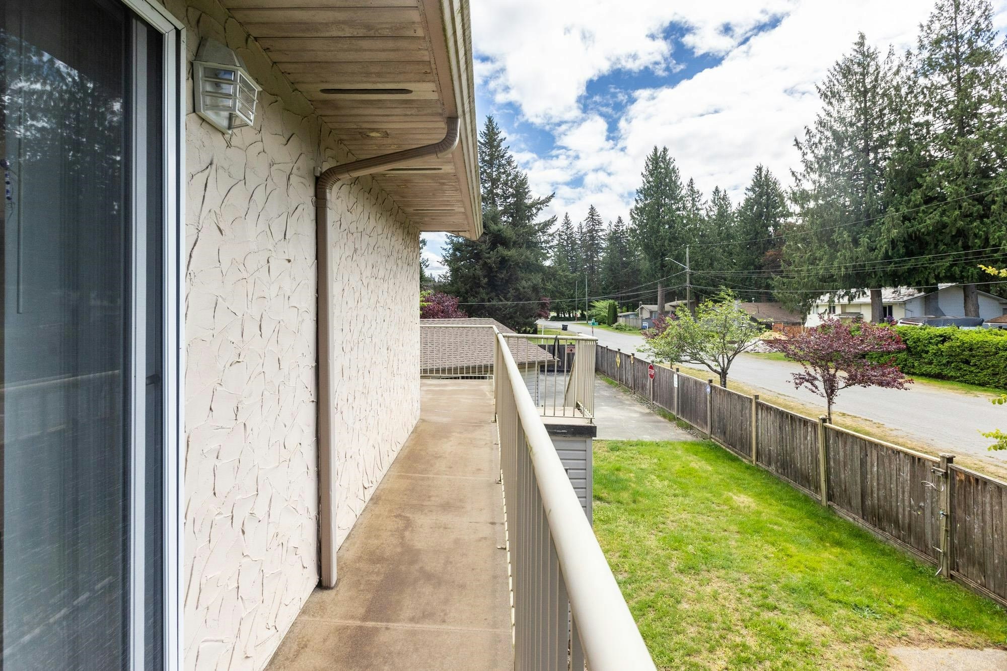 20554 43a Avenue, Langley, BC, V3A 3C8 - 23