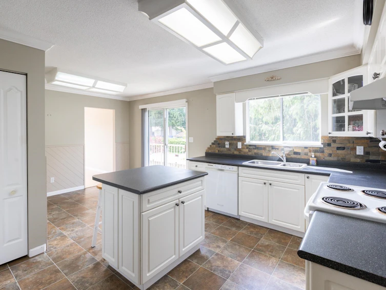 20554 43a Avenue, Langley, BC, V3A 3C8 - 10
