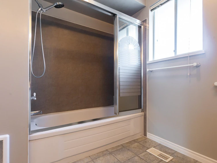 20554 43a Avenue, Langley, BC, V3A 3C8 - 20