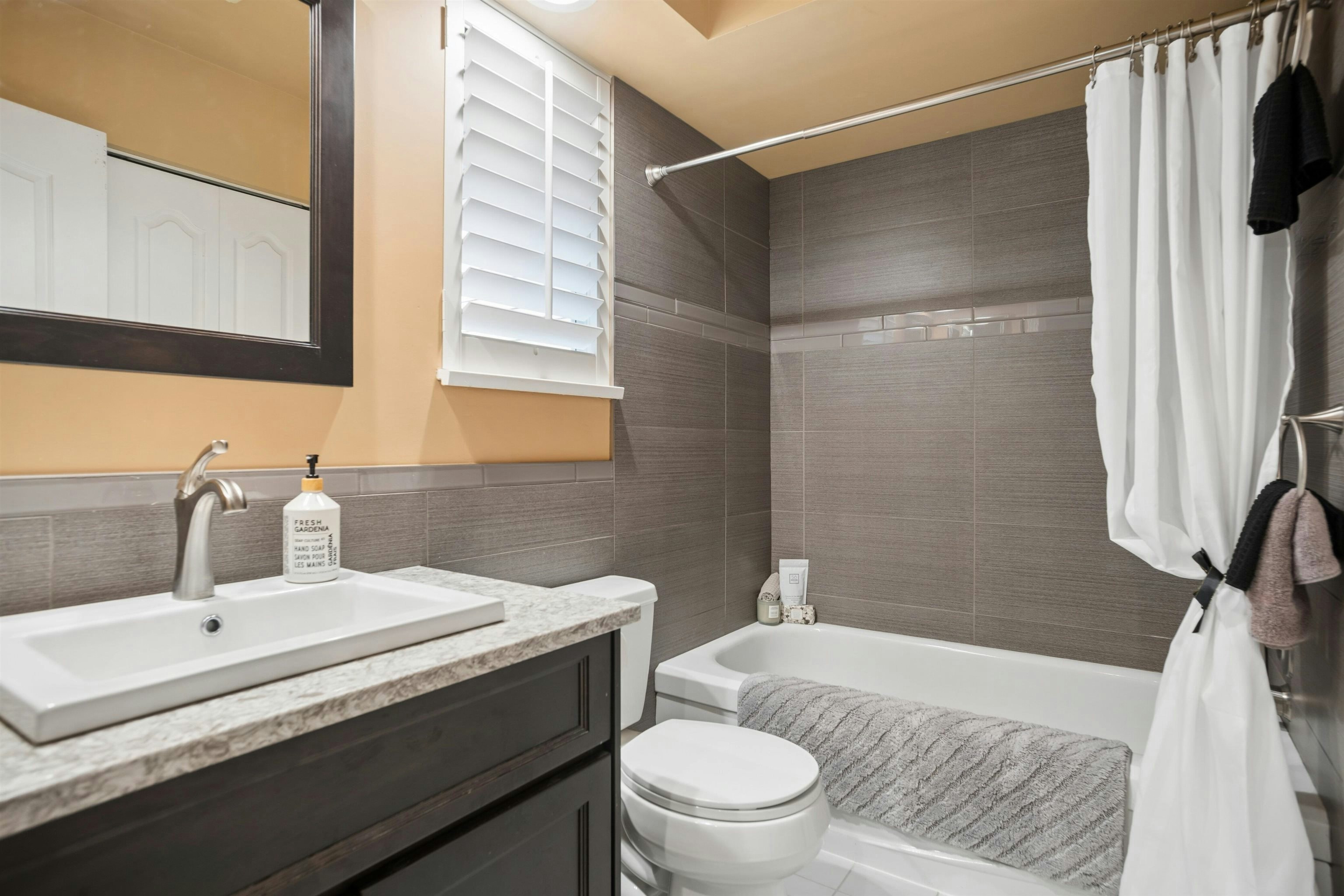 7561 Manitoba Street, Vancouver, BC, V5X 4S9 - 33