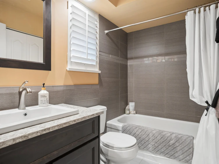 7561 Manitoba Street, Vancouver, BC, V5X 4S9 - 33