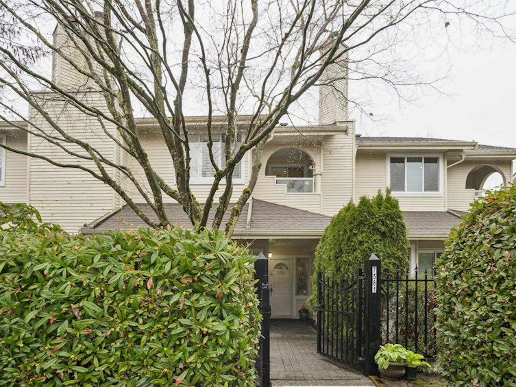 7561 Manitoba Street, Vancouver, BC, V5X 4S9 - 2