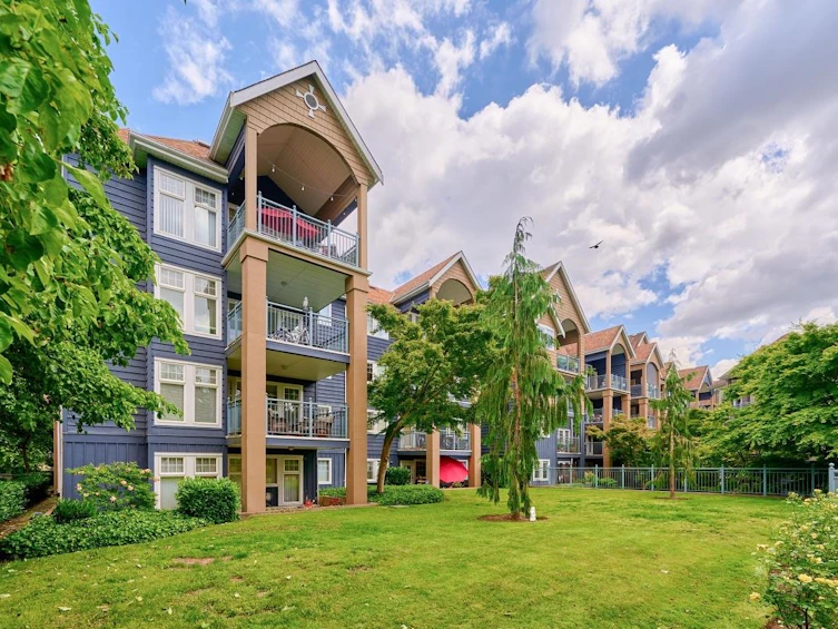 402-1190 Eastwood Street, Coquitlam, BC, V3B 7S1