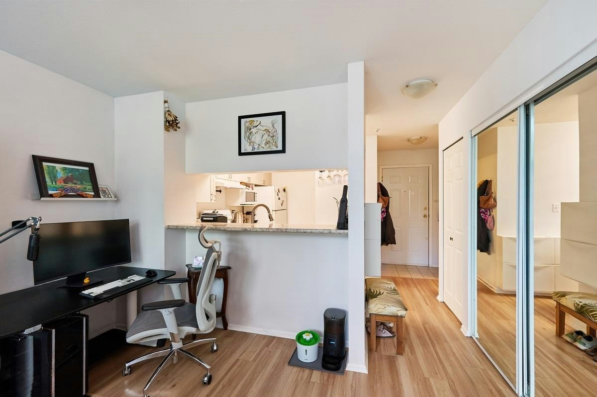 402-1190 Eastwood Street, Coquitlam, BC, V3B 7S1 - 6