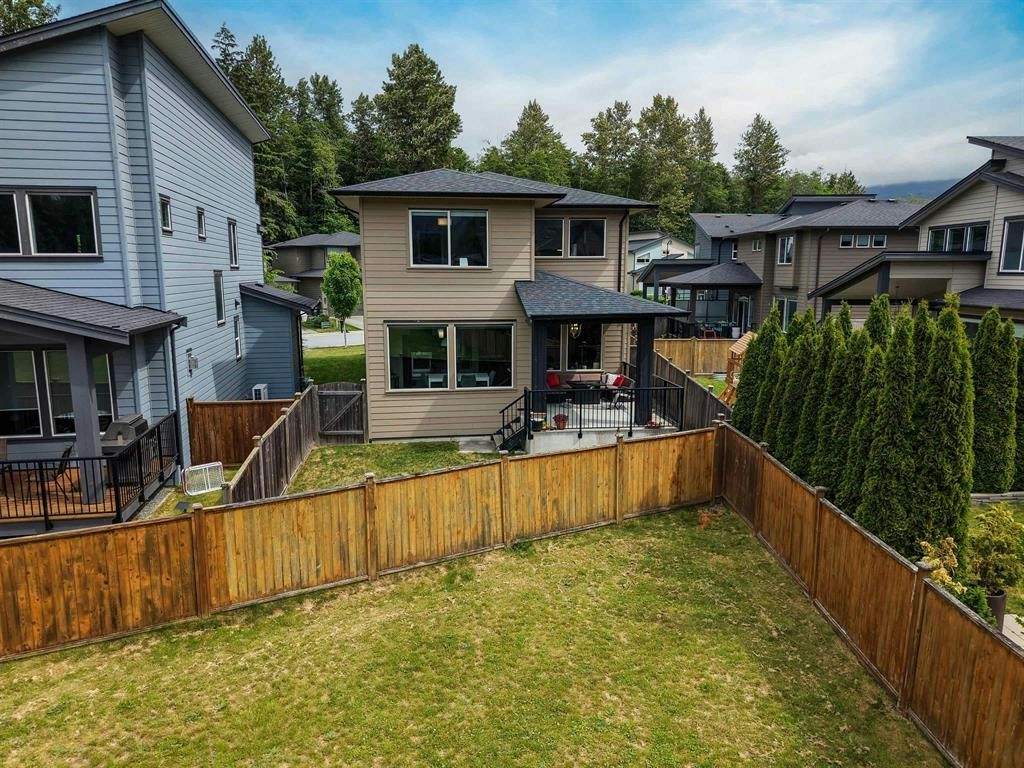 39340 Falcon Crescent, Squamish, BC, V8B 0Y9 - 24