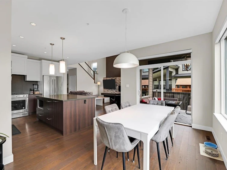39340 Falcon Crescent, Squamish, BC, V8B 0Y9 - 6