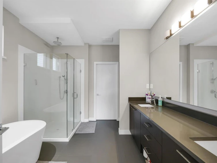 39340 Falcon Crescent, Squamish, BC, V8B 0Y9 - 11