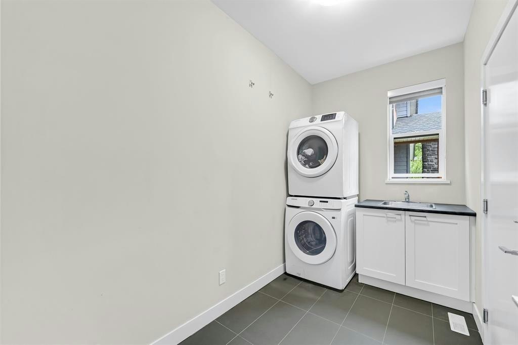 39340 Falcon Crescent, Squamish, BC, V8B 0Y9 - 17