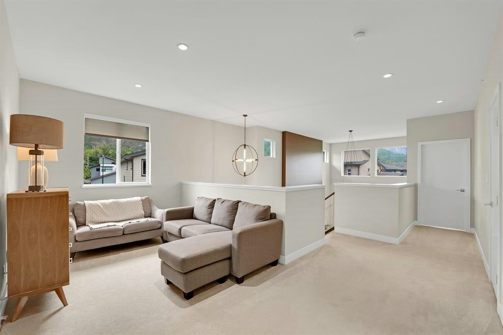 39340 Falcon Crescent, Squamish, BC, V8B 0Y9 - 15