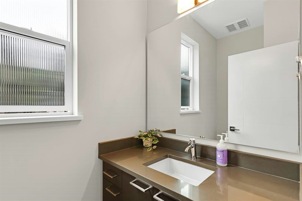 39340 Falcon Crescent, Squamish, BC, V8B 0Y9 - 19