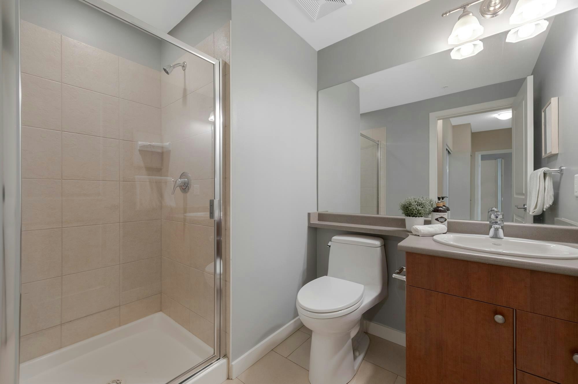 2203-15 E Royal Avenue, New Westminster, BC, V3L 0A9 - 23