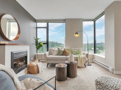 2203-15 E Royal Avenue - 2