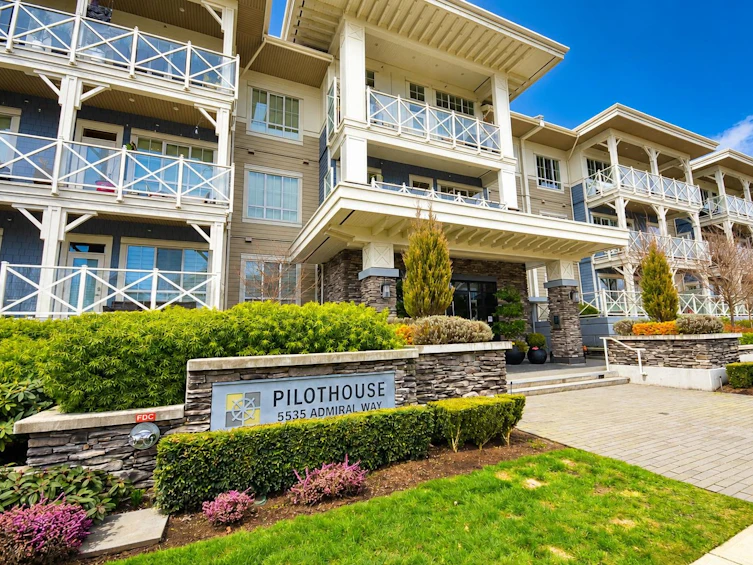 229-5535 Admiral Way, Delta, BC, V4K 0E3