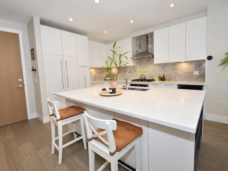 229-5535 Admiral Way, Delta, BC, V4K 0E3 - 3
