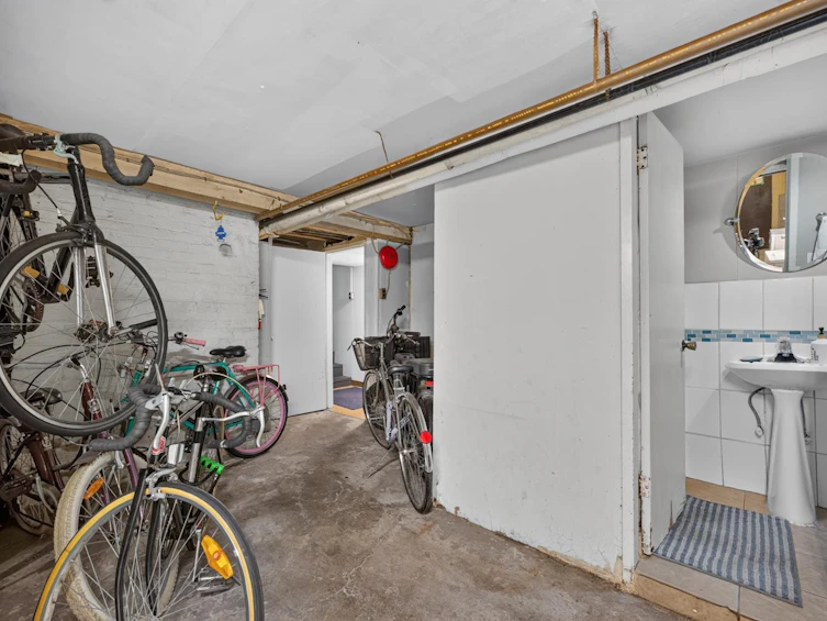 236 W 12th Avenue, Vancouver, BC, V5Y 1T8 - 15