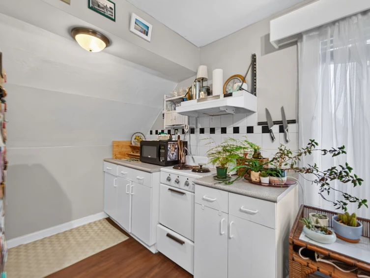 236 W 12th Avenue, Vancouver, BC, V5Y 1T8 - 32