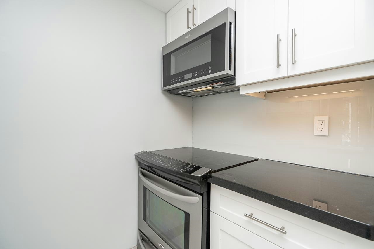 403-811 Helmcken Street - 5
