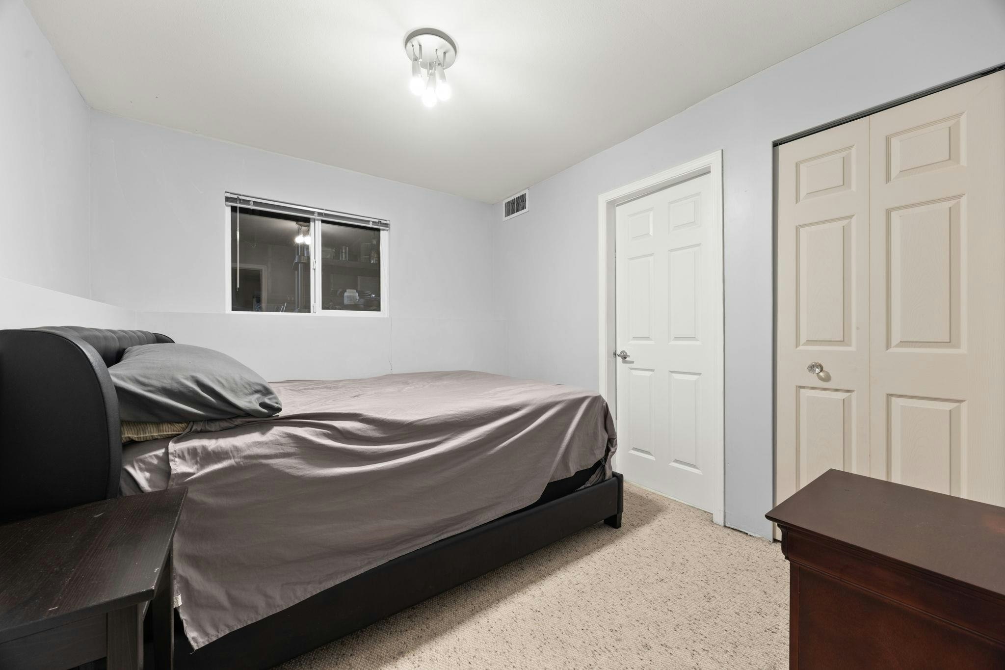 20496 67 Avenue, Langley, BC, V2Y 2X9 - 20