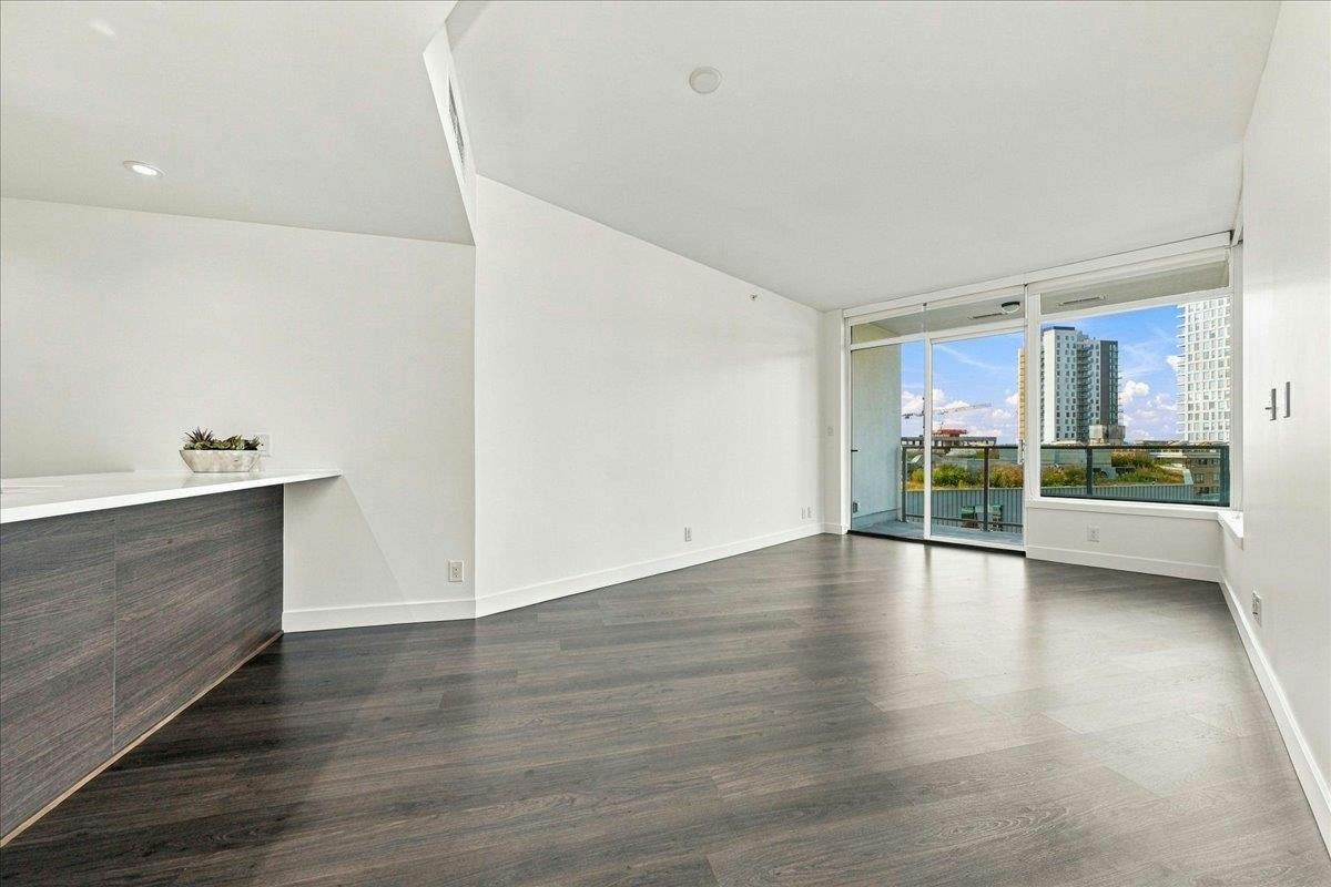706-3557 Sawmill Crescent - 4