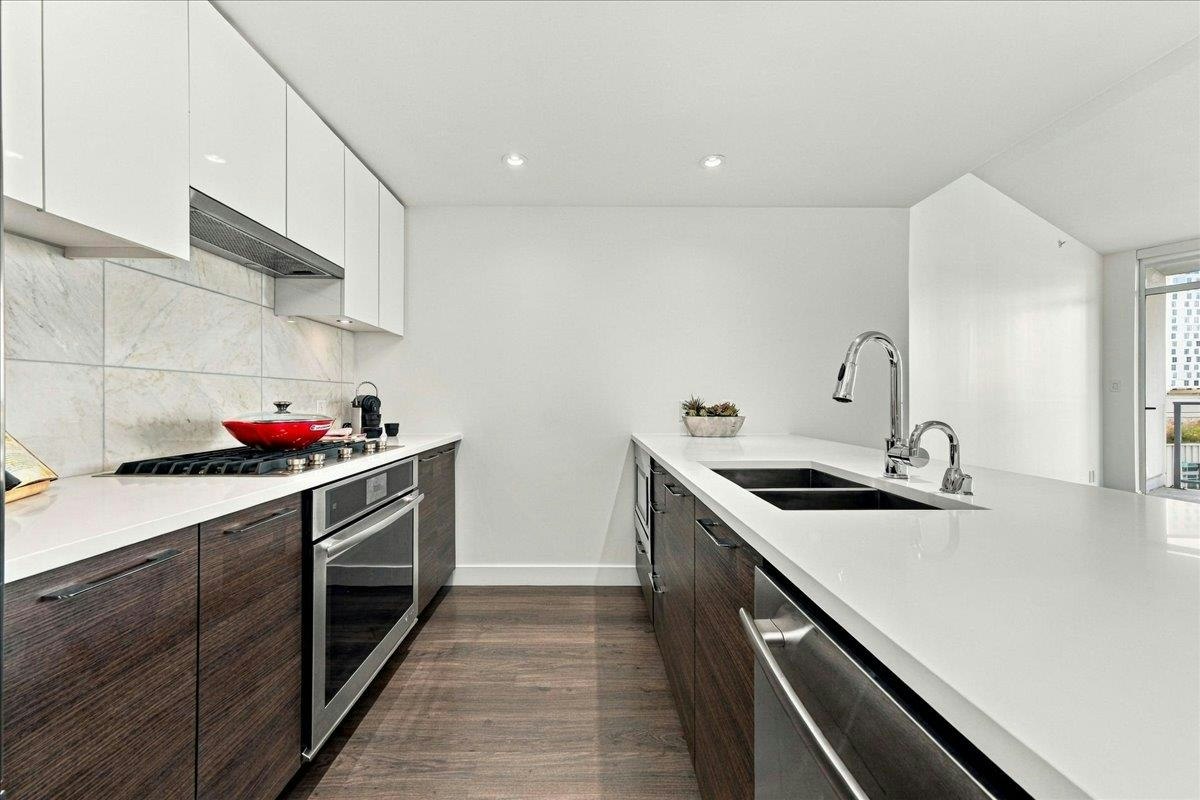 706-3557 Sawmill Crescent, Vancouver, BC, V5S 0E2 - 8