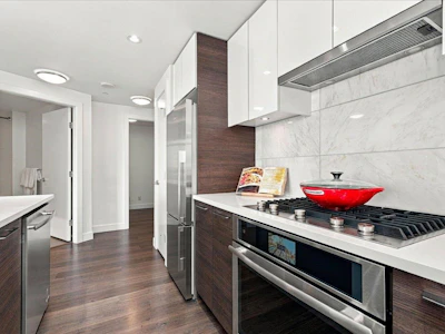 706-3557 Sawmill Crescent - 5