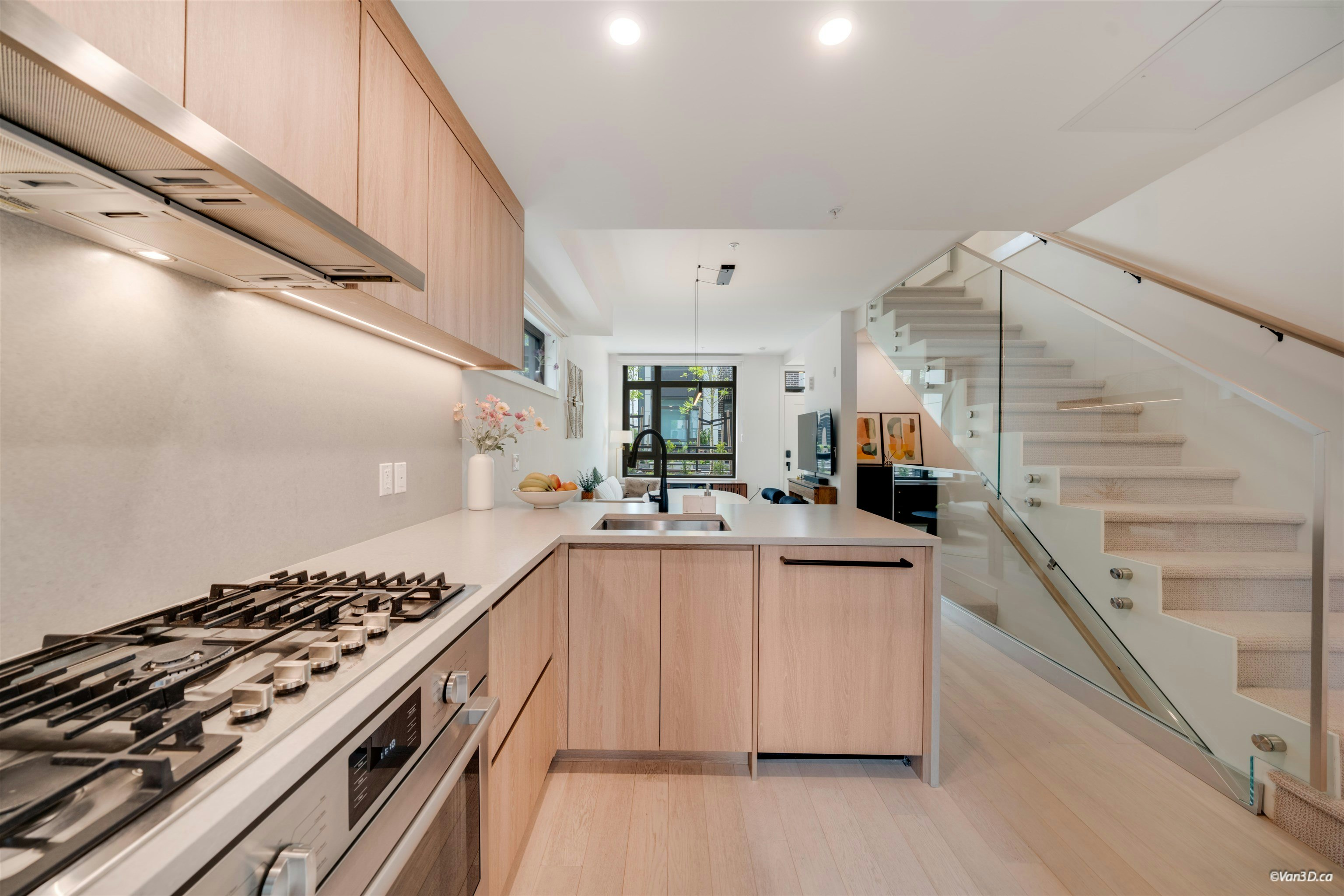 6292 Oak Street, Vancouver, BC, V6M 2W4 - 20
