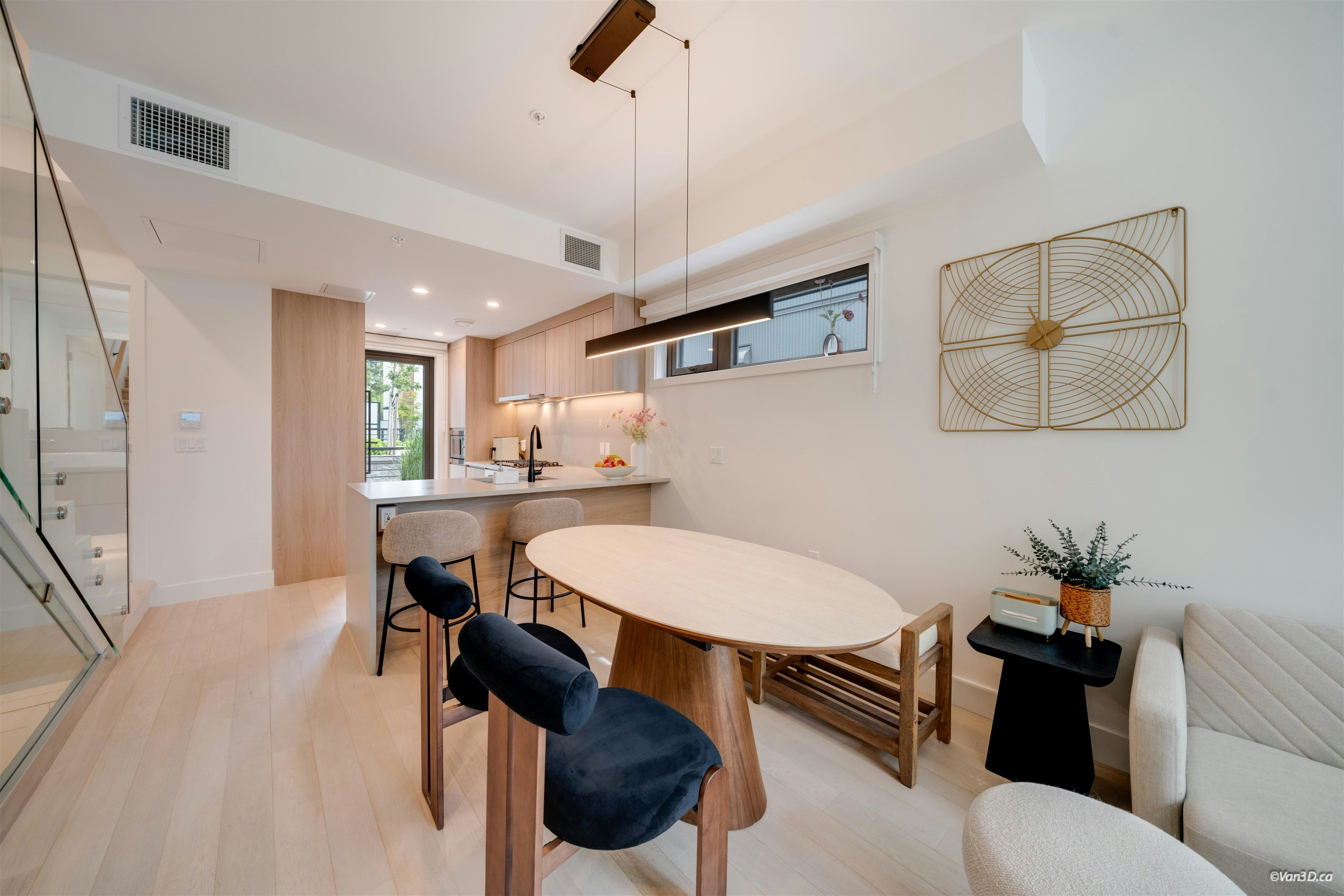 6292 Oak Street - 2