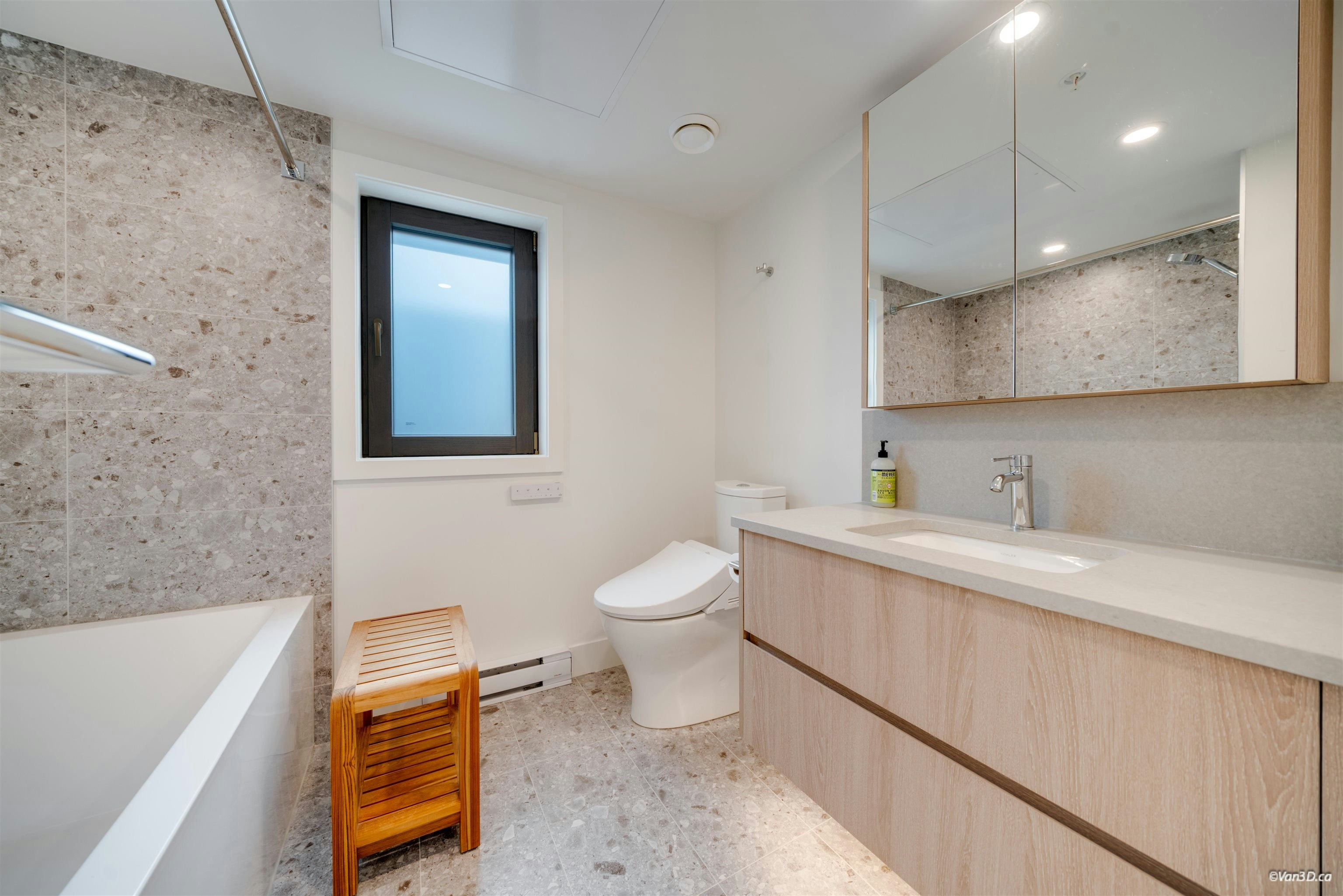 6292 Oak Street, Vancouver, BC, V6M 2W4 - 9
