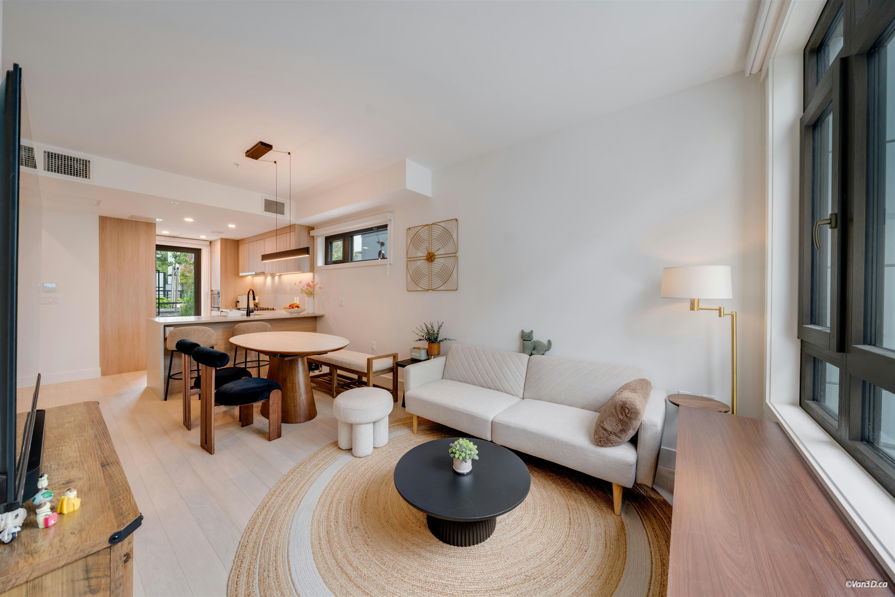 6292 Oak Street - 3