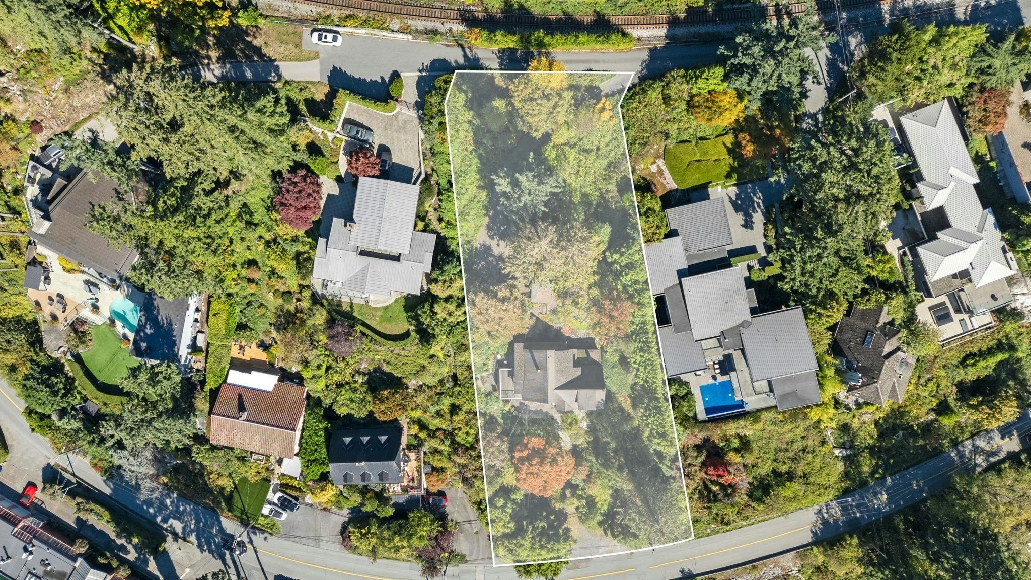3721 Sunset Lane - 2