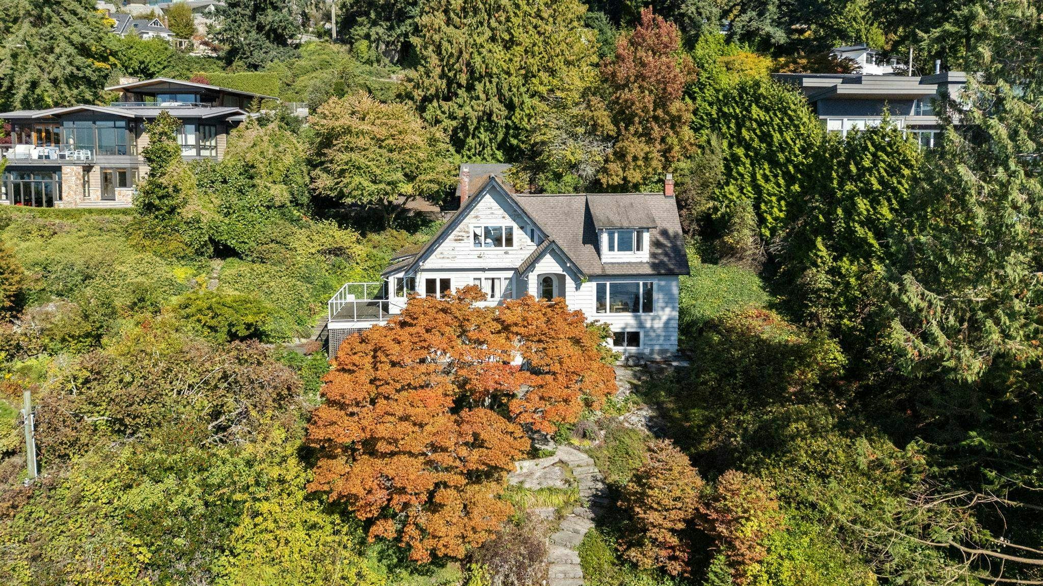 3721 Sunset Lane, West Vancouver, BC, V7V 1N3 - 14