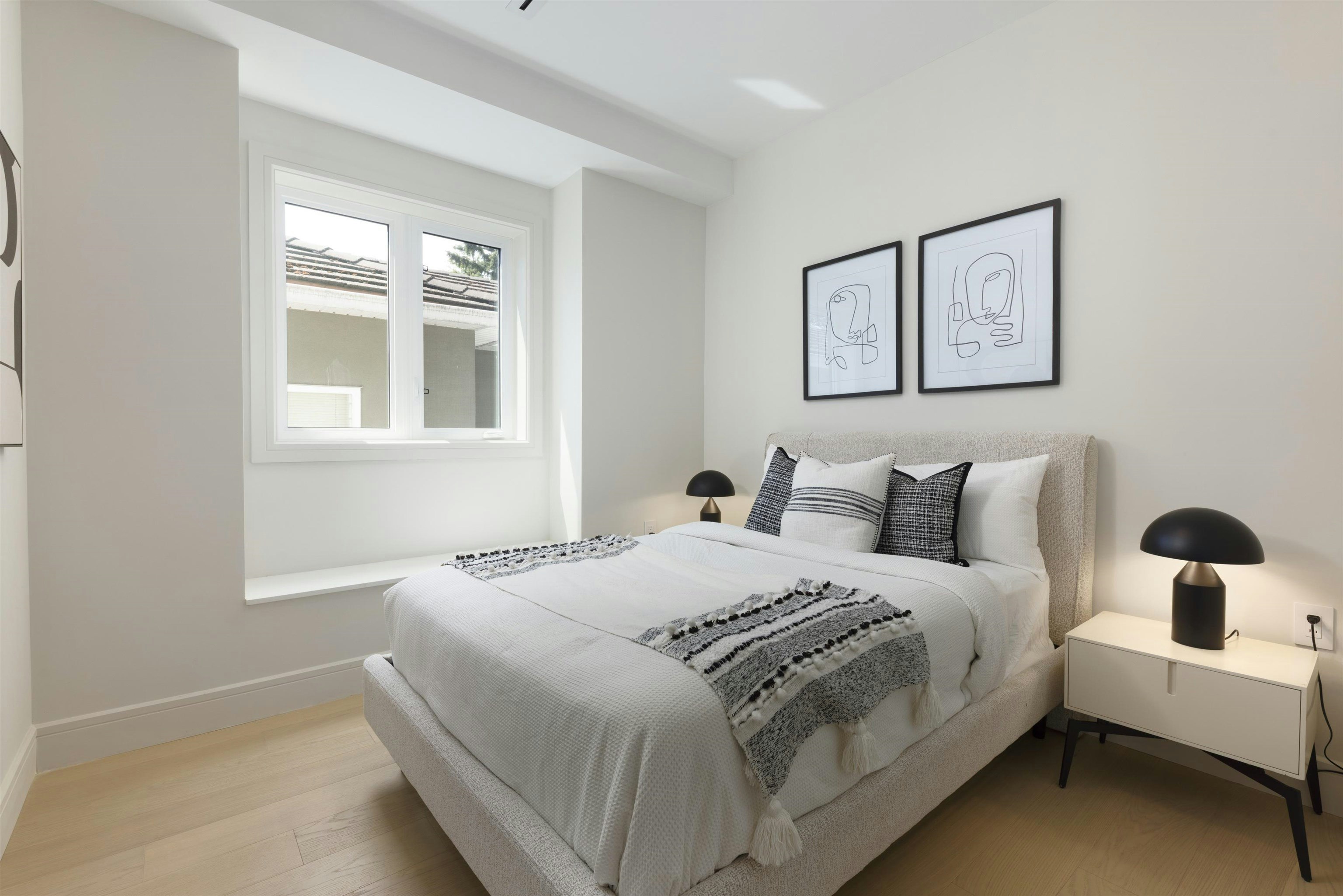 2068 E 1st Avenue, Vancouver, BC, V5N 1B5 - 13