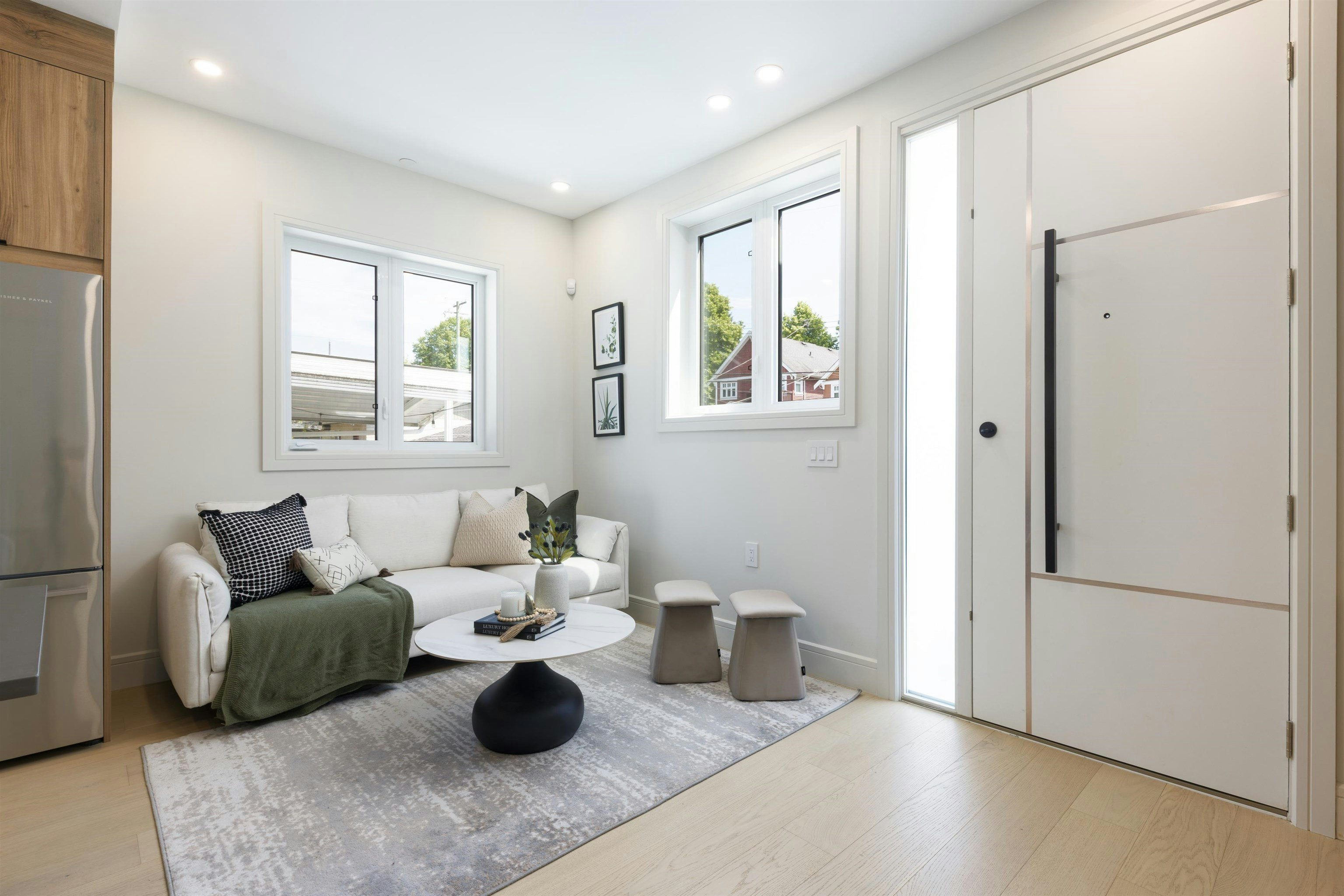 2068 E 1st Avenue, Vancouver, BC, V5N 1B5 - 7