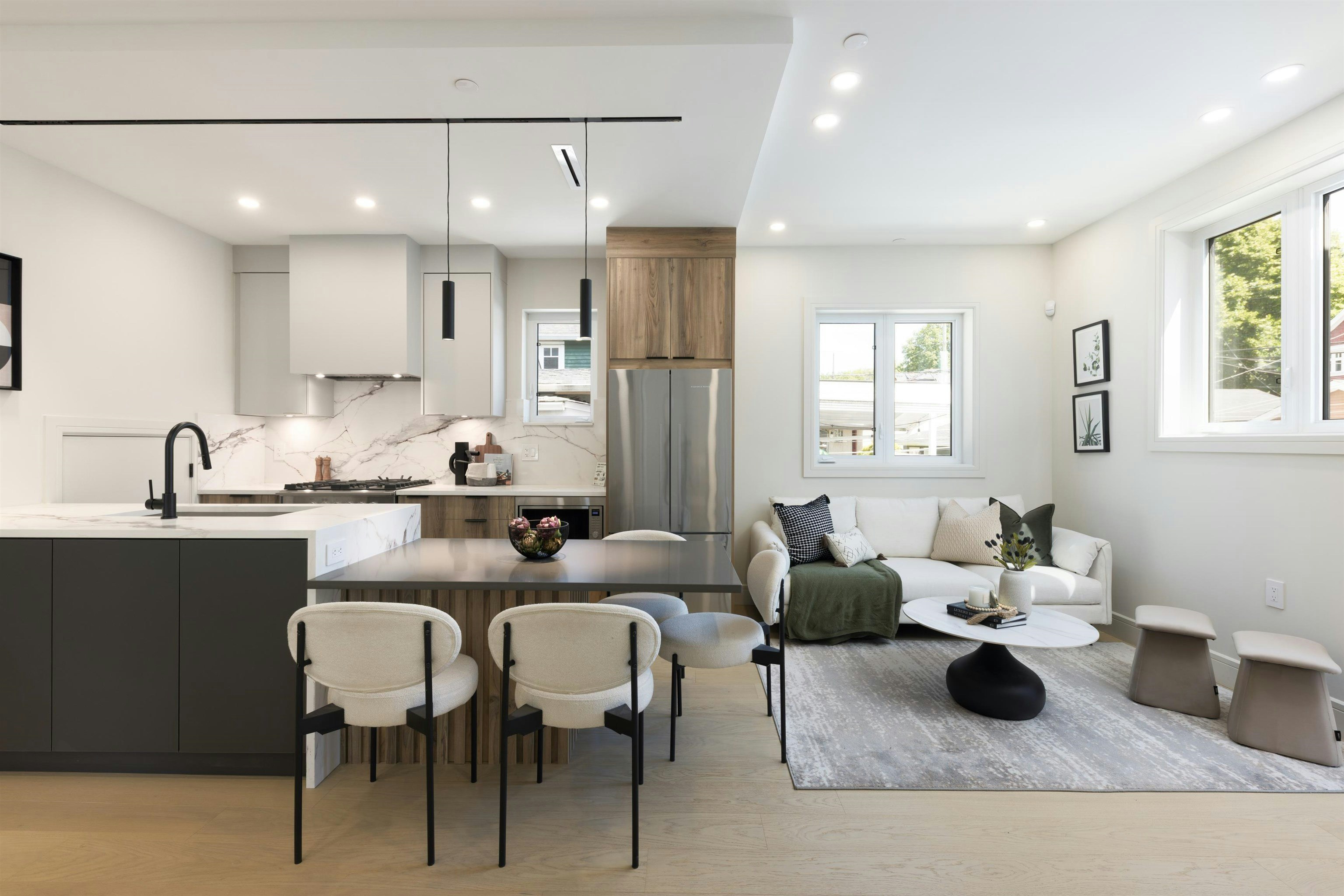 2068 E 1st Avenue - 4