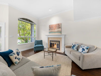 1617 Emerson Court - 4