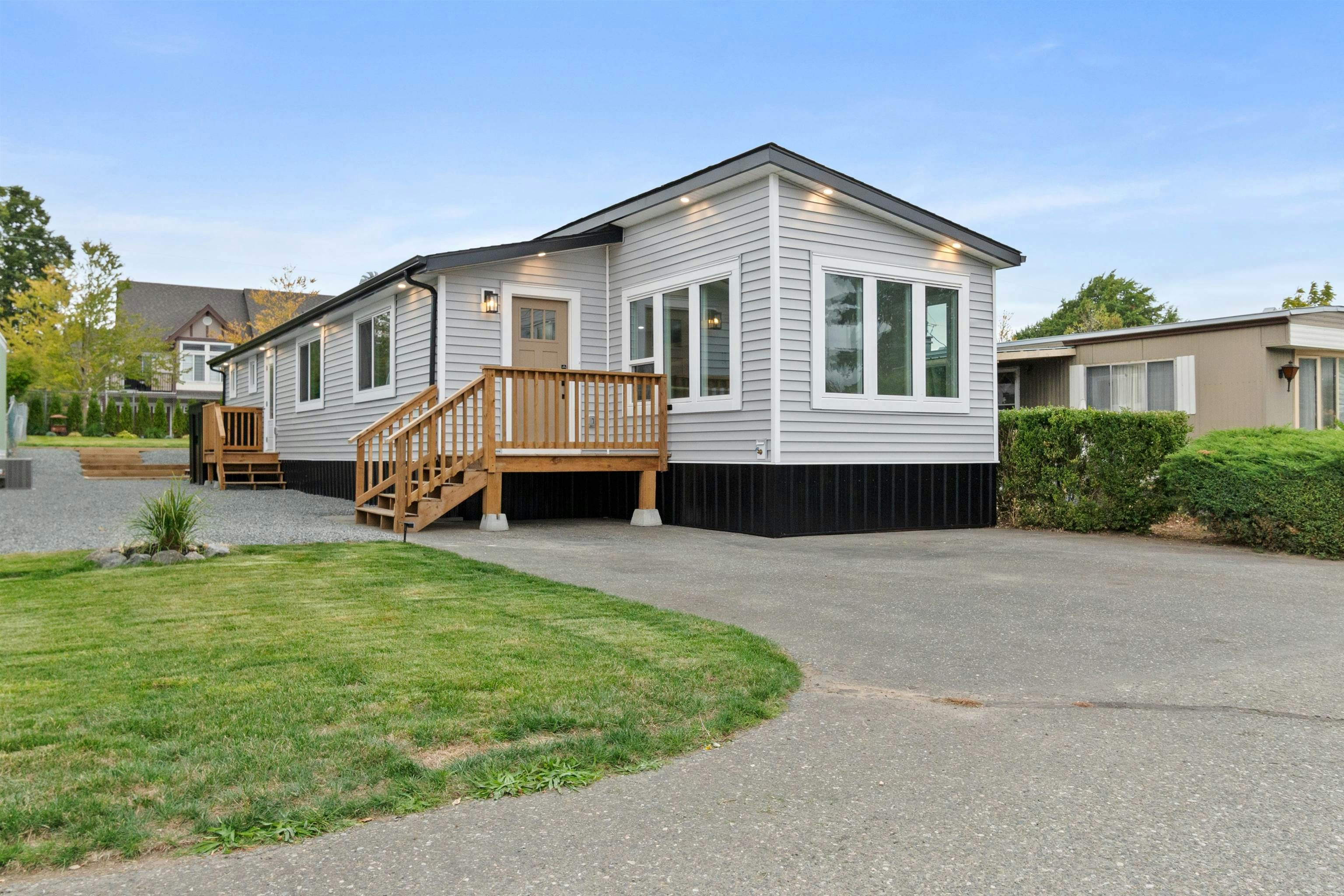 15-45640 Watson Road, Chilliwack, BC, V2R 3P8