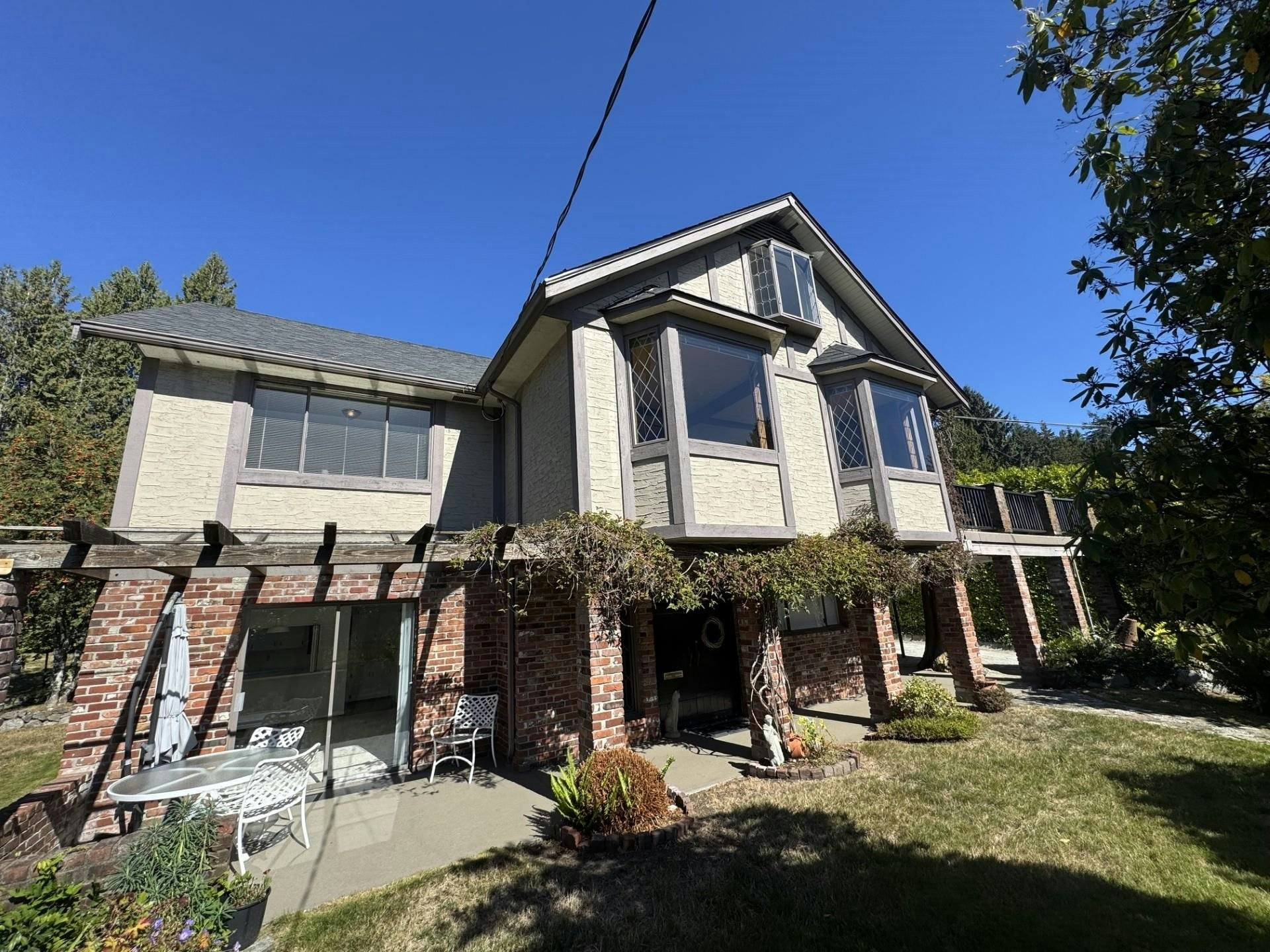 350 E Windsor Road, North Vancouver, BC, V7N 1K1
