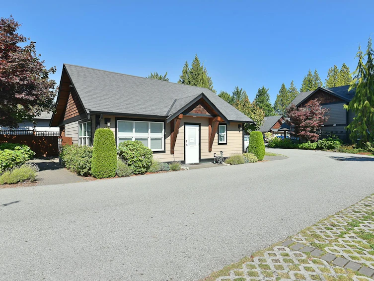 208-518 Shaw Road, Gibsons, BC, V0N 1V8 - 12