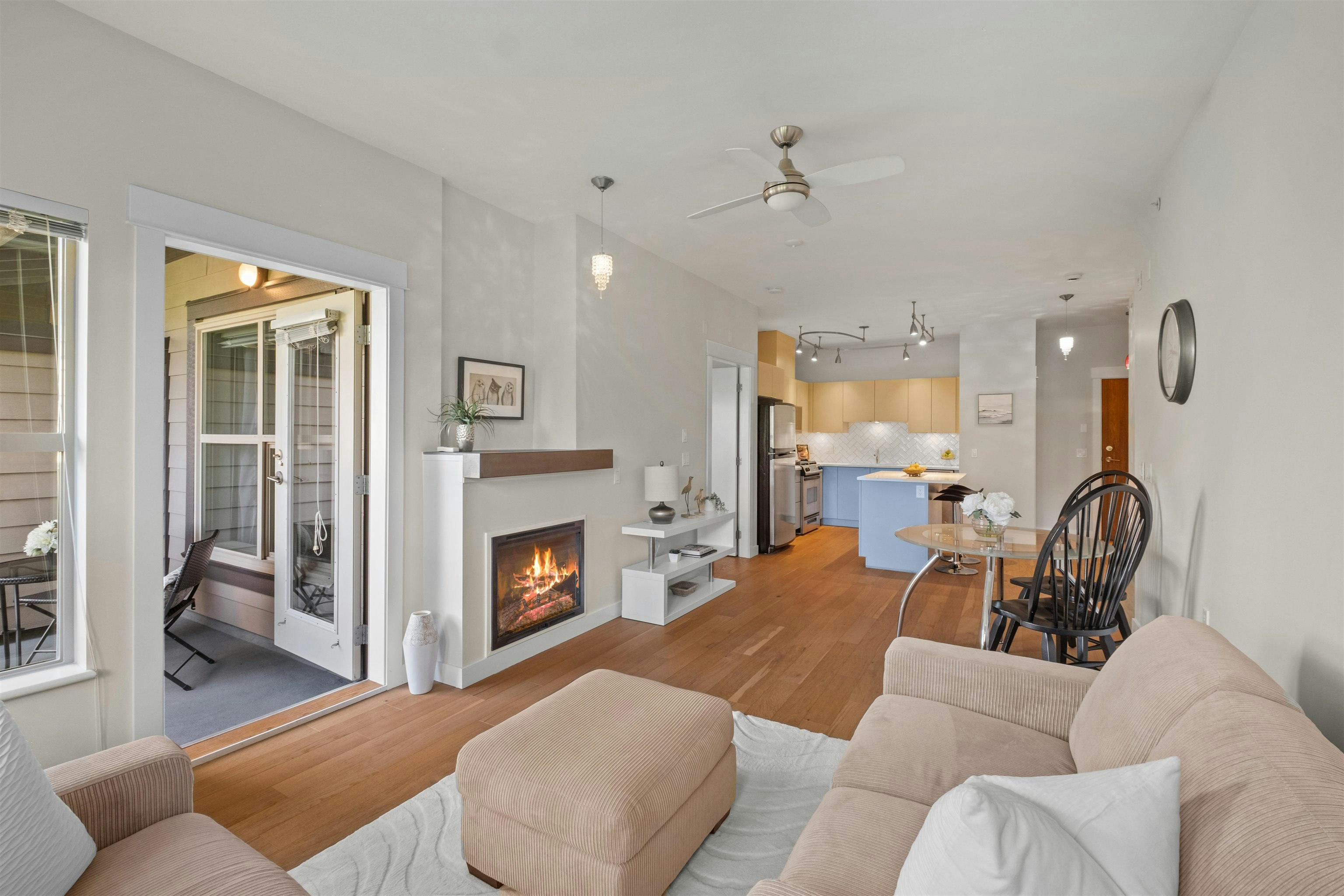 307-1468 St. Andrews Avenue - 5