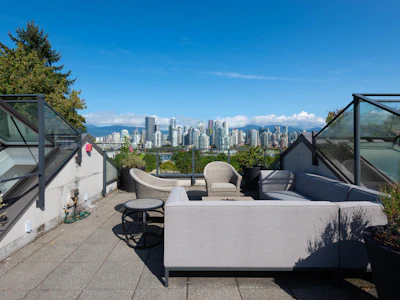 1088 W 7th Avenue - 2