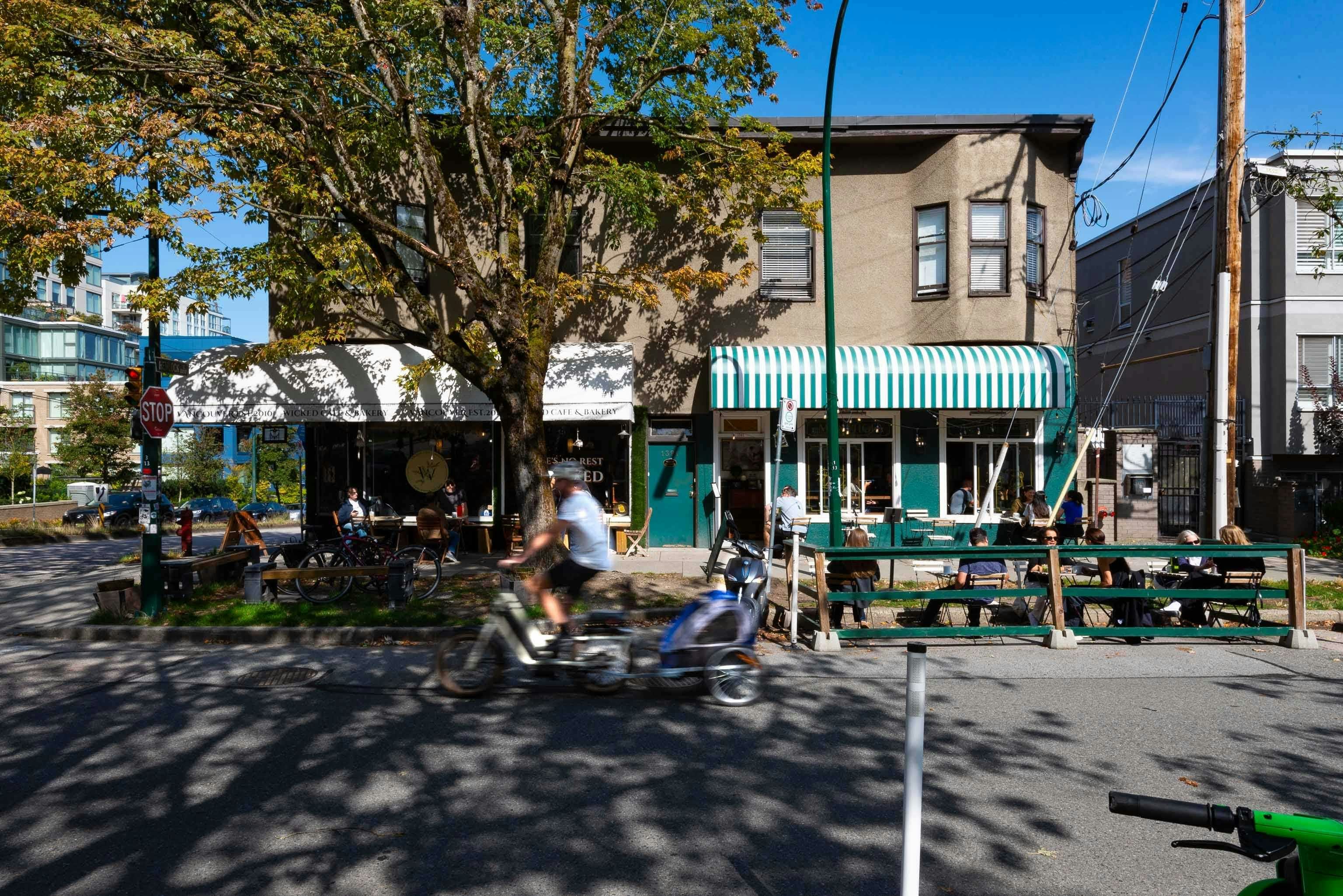 1088 W 7th Avenue, Vancouver, BC, V6H 0B5 - 33